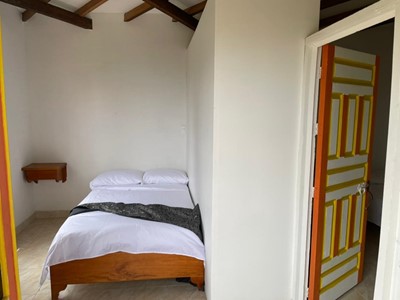 Cabaña Girasoles - Finca Hotel Cabañas y Flores - Jericó, Antioquia - image - 10