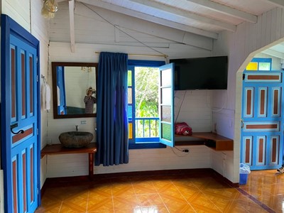 Cabana Azucenas - Finca Hotel Cabañas y Flores - Jericó, Antioquia - image - 6