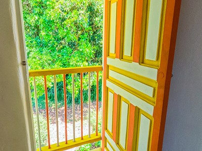 Cabaña Girasoles - Finca Hotel Cabañas y Flores - Jericó, Antioquia - image - 4