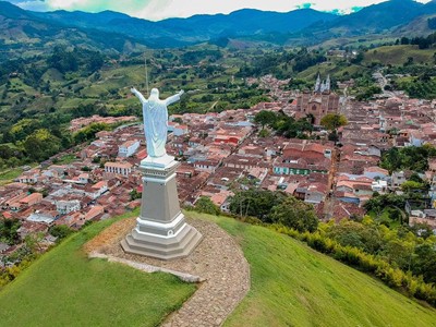 Finca Hotel Cabañas y Flores - Jericó, Antioquia - image - 2